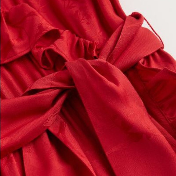 H&M | Red Flounce-trimmed Dress - Picture 2 of 7